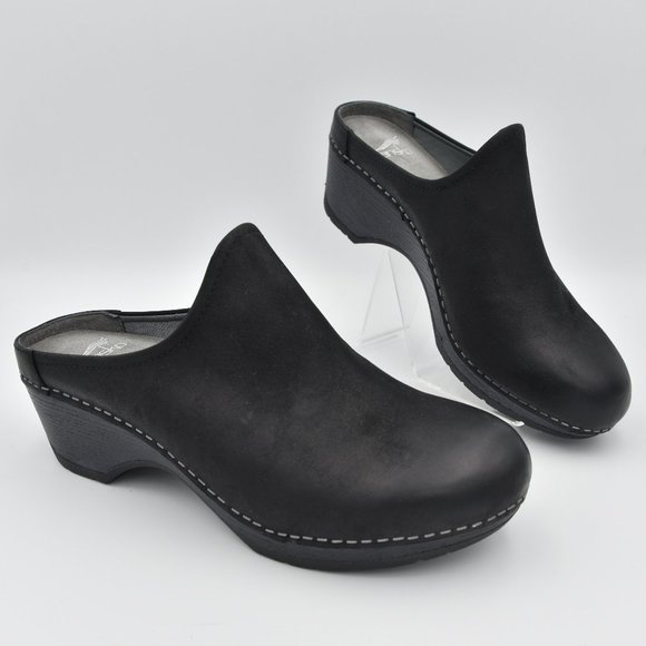 Dansko Shoes - NWOT EU 37 / US 6.5-7 Dansko Melody Black Leather Stapled Mules